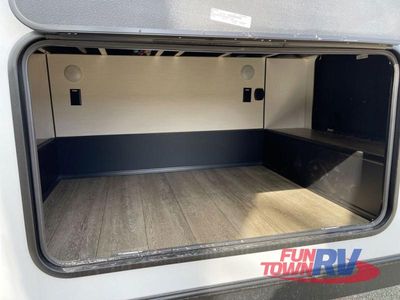 2025 Forest River RV Cherokee Arctic Wolf Suite - Photo 10