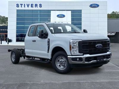 2026 Ford F-250SD XL in White — front three-quarter view