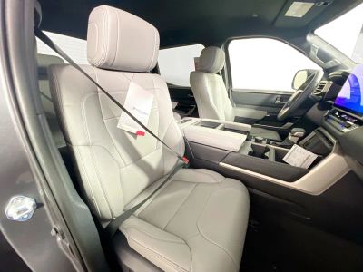 2026 Toyota Tundra 4WD — photo 26 view