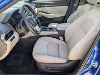 2025 Nissan Altima — photo 10 view