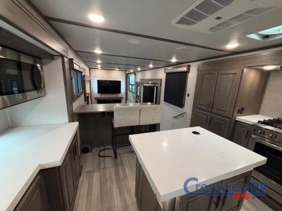 2023 Grand Design Solitude - Photo 24