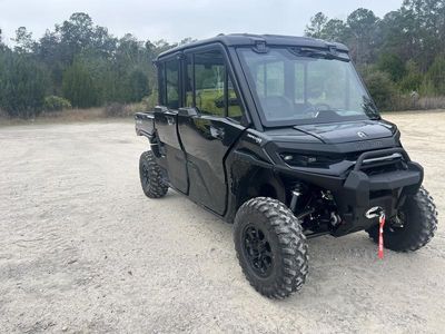 2026 Can-Am Defender MAX XT CAB HD11 With 10.25 in.display - Photo 1