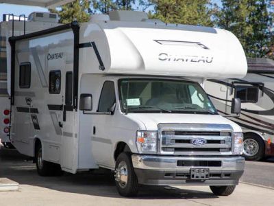 2026 Thor Motor Coach Chateau 21Z — front three-quarter view