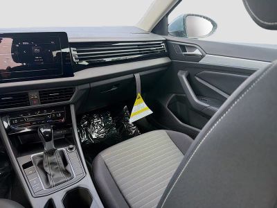 2026 Volkswagen Jetta — photo 18 view