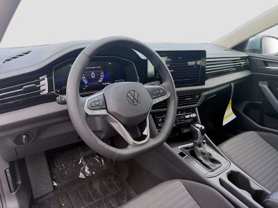 2026 Volkswagen Jetta — photo 9 view