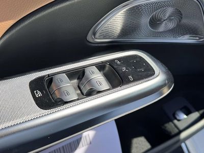 2026 Mercedes-Benz E-Class - Photo 18