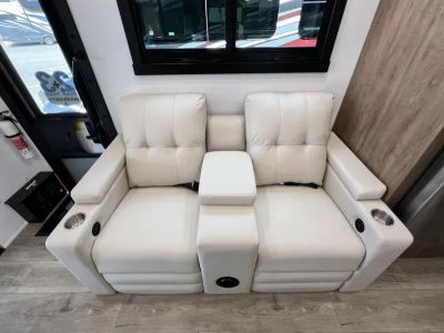 2026 Jayco SENECA XT - Photo 18