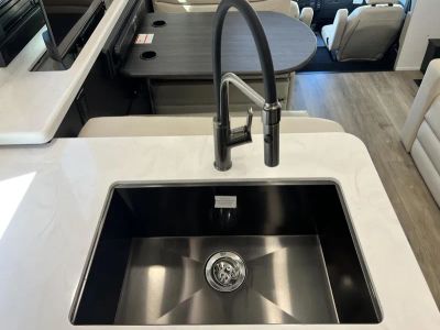 2026 Jayco SENECA XT - Photo 7