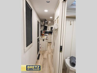 2026 Brinkley Model I - Photo 20