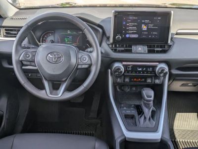2025 Toyota RAV4 - Photo 28