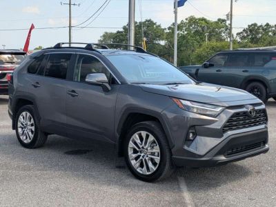 2025 Toyota RAV4 - Photo 7
