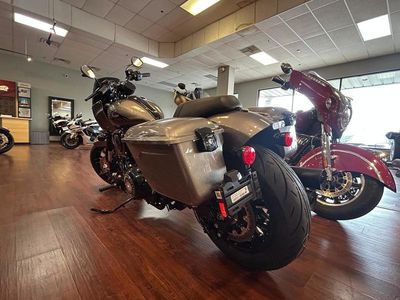 2025 Indian Motorcycle Sport Chief RT Heavy Metal - Photo 4