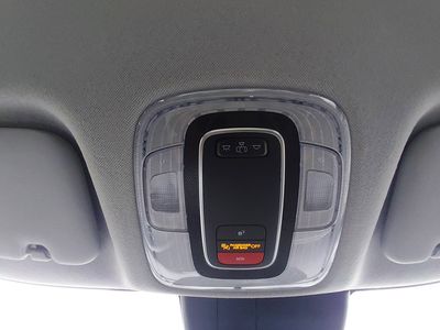 2024 Hyundai Elantra — photo 18 view