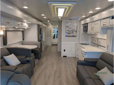 2024 Entegra Coach Reatta XL — photo 25 view