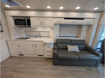 2024 Entegra Coach Reatta XL — photo 36 view