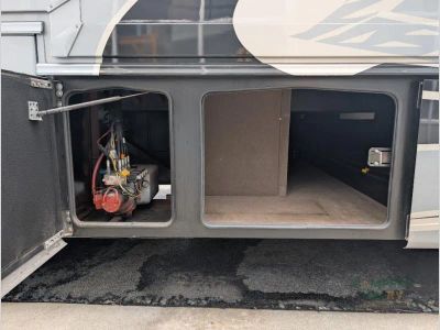 2024 Entegra Coach Reatta XL — photo 8 view