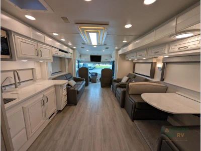 2024 Entegra Coach Reatta XL — photo 28 view