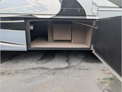 2024 Entegra Coach Reatta XL — photo 20 view