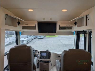 2024 Entegra Coach Reatta XL — photo 31 view