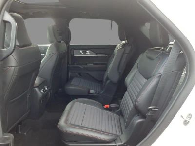 2026 Ford Explorer — detail view