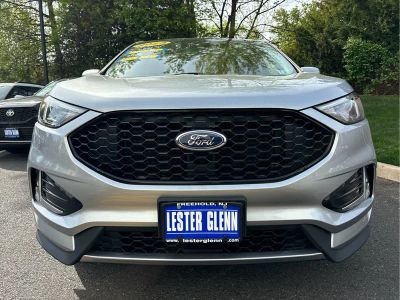 2023 Ford Edge — detail view