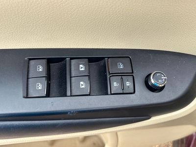 2018 Toyota Highlander - Photo 5