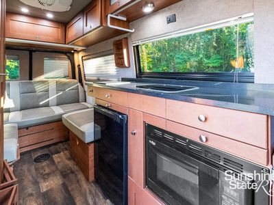 2018 Roadtrek SS - Photo 3