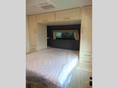 2024 Forest River RV Surveyor - Photo 17