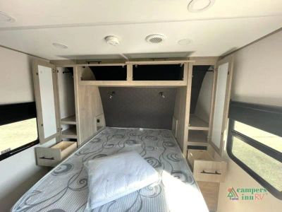 2027 Grand Design Imagine XLS — photo 46 view
