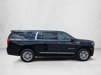 2023 GMC Yukon XL - Photo 4