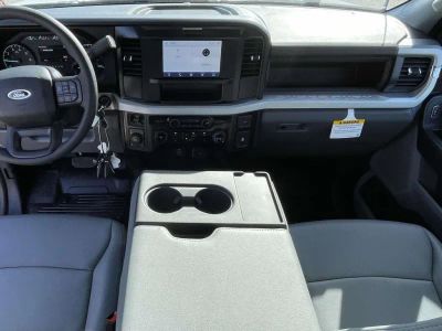 2026 Ford Super Duty - Photo 11