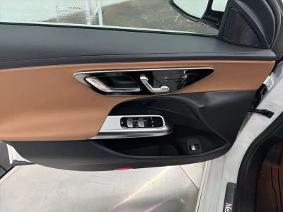 2026 Mercedes-Benz E-Class - Photo 17