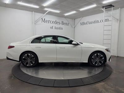 2026 Mercedes-Benz E-Class - Photo 8