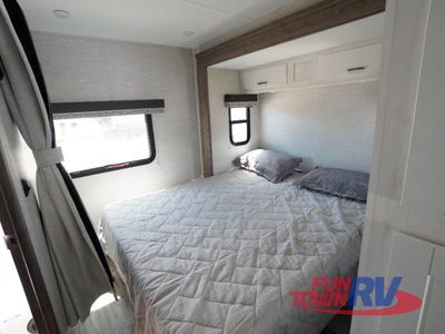 2026 Gulf Stream RV Yellowstone - Photo 23