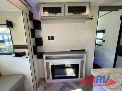 2024 CrossRoads RV Fun Time - Photo 27
