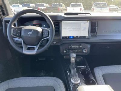 2026 Ford Bronco — photo 10 view