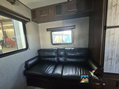 2019 CrossRoads RV Zinger - Photo 11