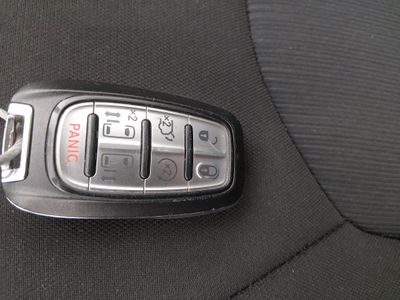 2022 Chrysler Voyager - Photo 15