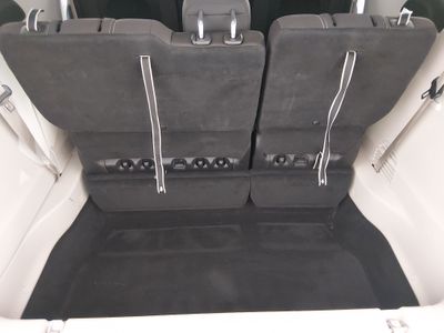2022 Chrysler Voyager - Photo 11