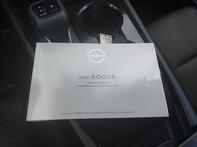 2025 Nissan Rogue — photo 19 view