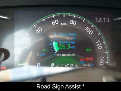 2023 Toyota RAV4 XLE - Photo 20