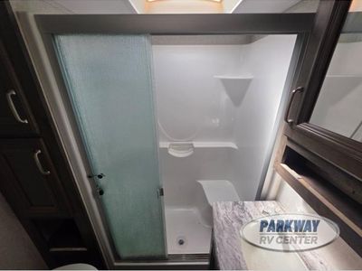 2019 Keystone RV Montana High Country - Photo 21