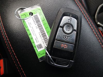 2025 Ford Escape — photo 15 view