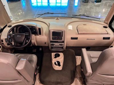 2022 Winnebago ADVENTURER - Photo 2