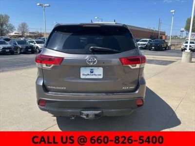 2019 Toyota Highlander - Photo 40