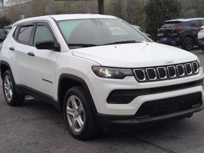 2023 Jeep Compass — photo 7 view
