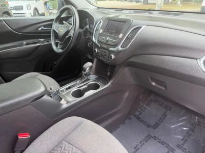 2024 Chevrolet Equinox — photo 11 view