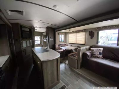 2018 Keystone 34BHPR - Photo 4