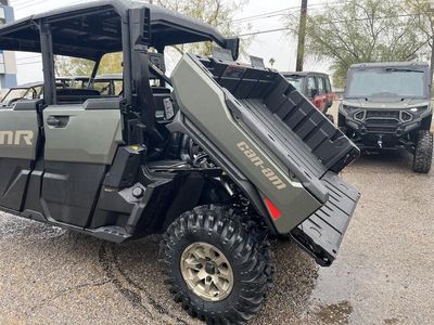 2026 Can-Am Defender MAX X mr HD11 with half-doors - Photo 9