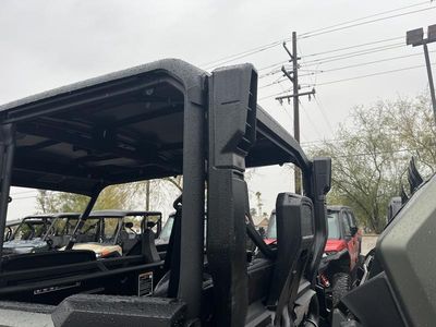 2026 Can-Am Defender MAX X mr HD11 with half-doors - Photo 12